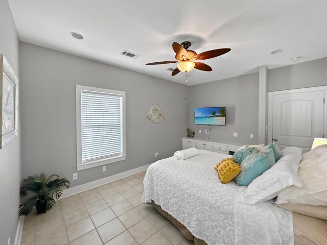 944 Raymond, Crystal Beach, TX 77650