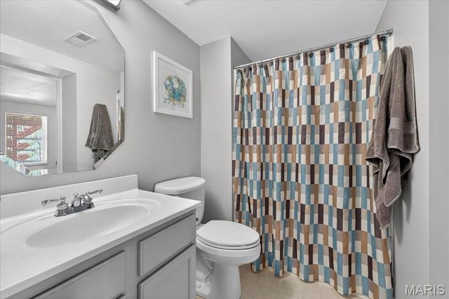 16403 Prestwick Place Lane, Wildwood, MO 63011