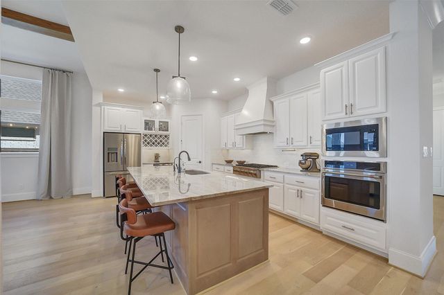 10615 Sleepy Plant Court, Cypress, TX 77433