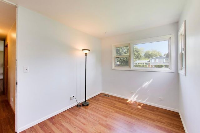 18559 W Karen Lane, Gurnee, IL 60031