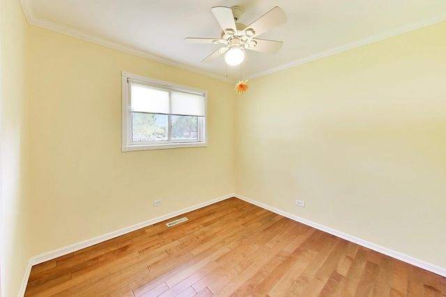 18559 W Karen Lane, Gurnee, IL 60031