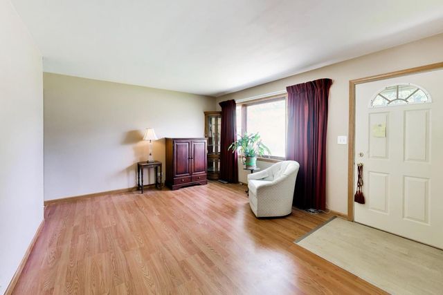 18559 W Karen Lane, Gurnee, IL 60031