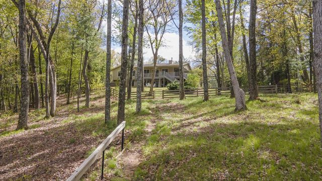 W9888 BUTTERCUP COURT, Wautoma, WI 54981