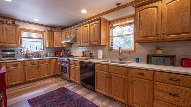 W9888 BUTTERCUP COURT, Wautoma, WI 54981