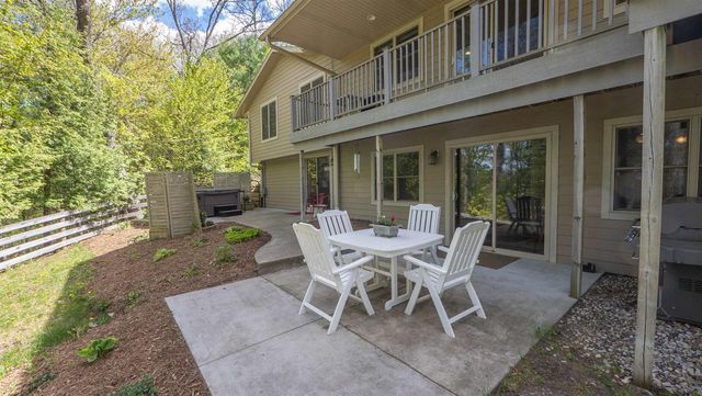 W9888 BUTTERCUP COURT, Wautoma, WI 54981
