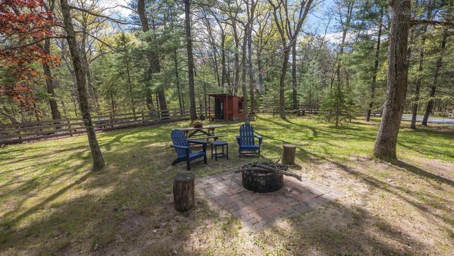 W9888 BUTTERCUP COURT, Wautoma, WI 54981