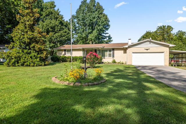 1719 N Pine Street, Nixa, MO 65714
