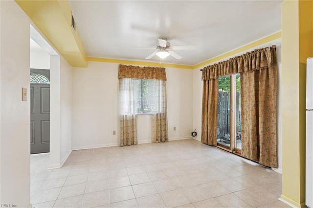 1692 Monterry PL, Newport News, VA 23608