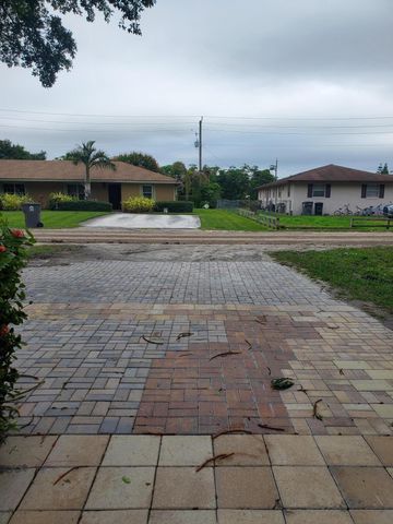 4740 Hairland Drive, West Palm Beach, FL 33415