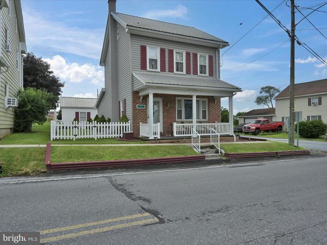 9 W MARKET ST, Myerstown, PA 17067
