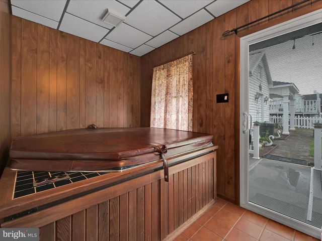 9 W MARKET ST, Myerstown, PA 17067