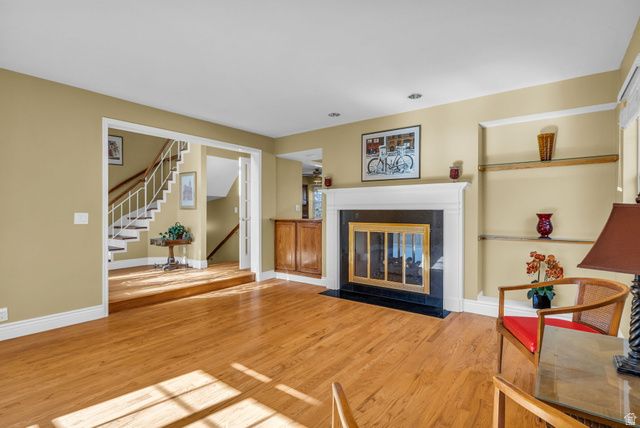 517 E HOLSTEIN WAY, Murray, UT 84107