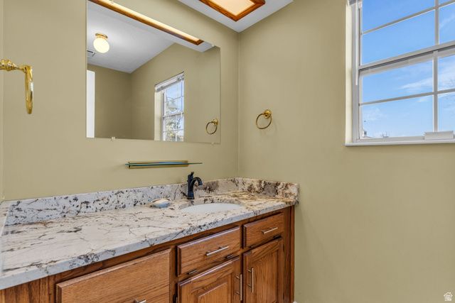 517 E HOLSTEIN WAY, Murray, UT 84107