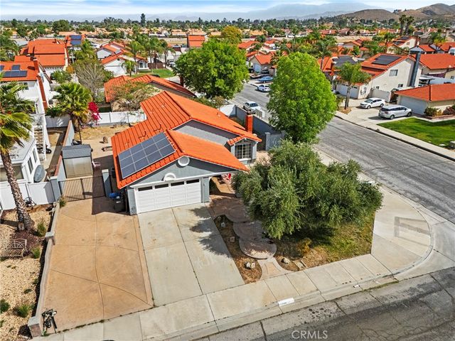 26484 Trancas Court, Menifee, CA 92586