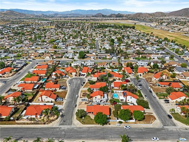 26484 Trancas Court, Menifee, CA 92586