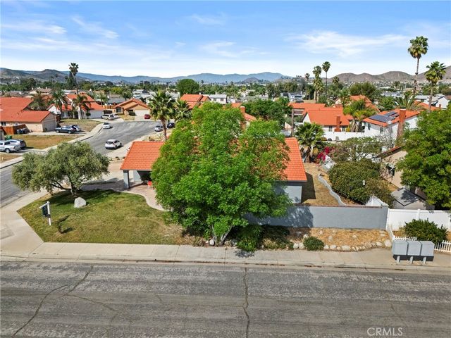 26484 Trancas Court, Menifee, CA 92586
