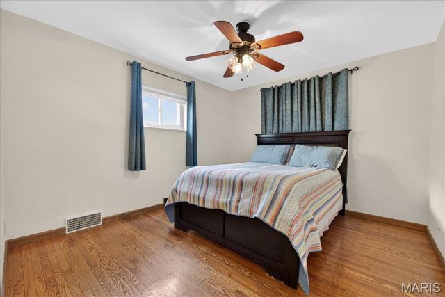 705 Bellavilla Drive, Bella Villa, MO 63125
