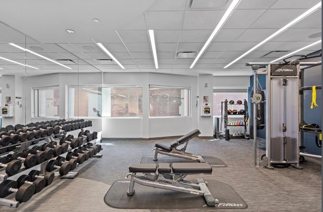 110 Stuart Street 18H, Boston, MA 02116