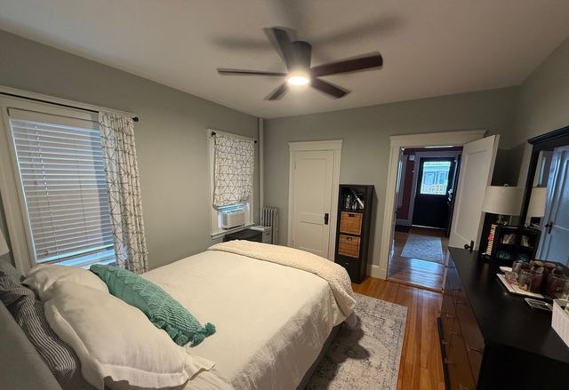 18 Benton Rd 1, Medford, MA 02155