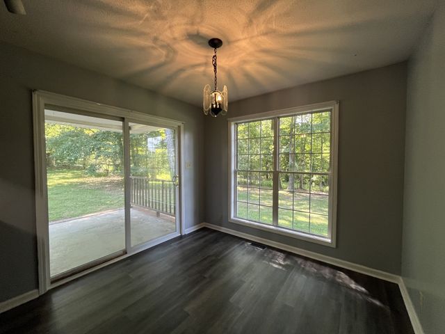 1130 Hunting Creek Ct, Clarksville, TN 37042
