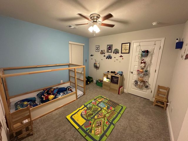 10 Gemstone Court, Angleton, TX 77515