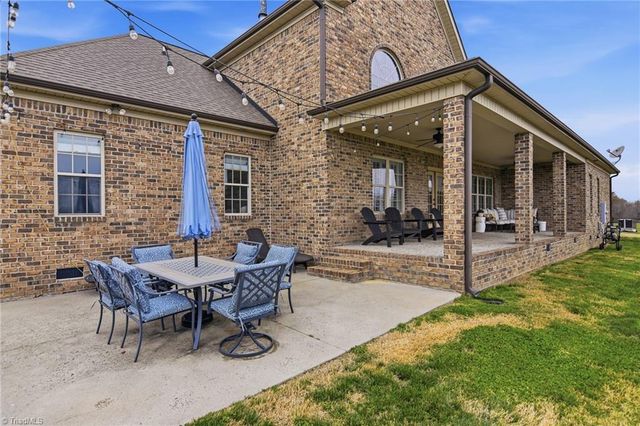 203 Bobcat Road, Summerfield, NC 27358