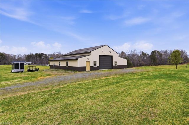 203 Bobcat Road, Summerfield, NC 27358