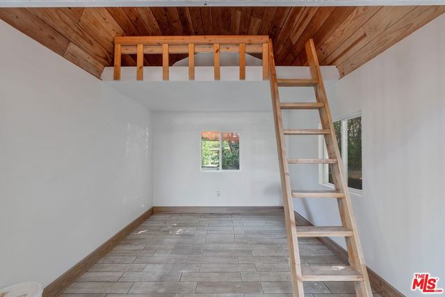 1667 Las Virgenes Canyon Road 9, Calabasas, CA 91302