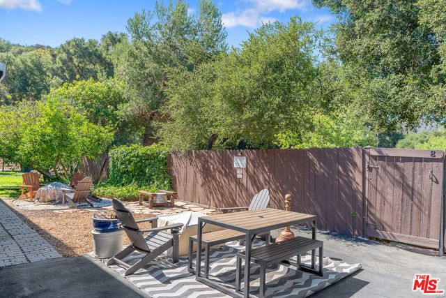 1667 Las Virgenes Canyon Road 9, Calabasas, CA 91302