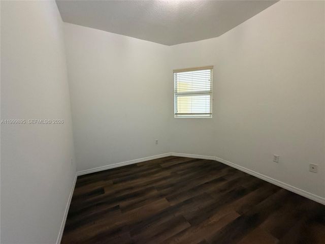 8800 NW 107th CT 219-10, Doral, FL 33178