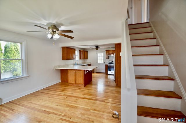 314 Knowlton Street, Stratford, CT 06615