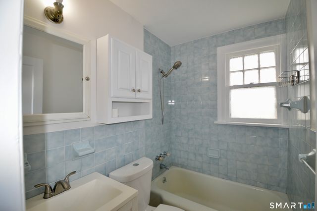 314 Knowlton Street, Stratford, CT 06615