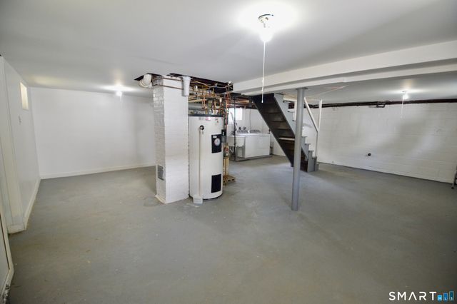 314 Knowlton Street, Stratford, CT 06615