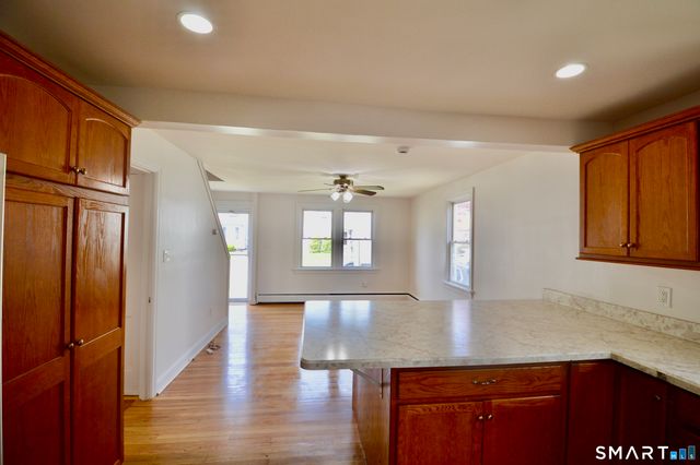 314 Knowlton Street, Stratford, CT 06615