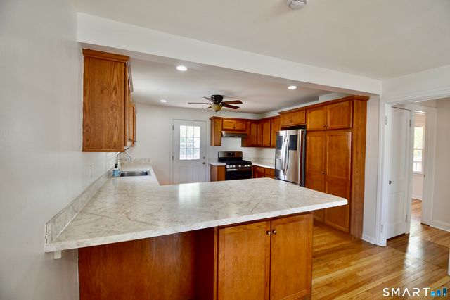 314 Knowlton Street, Stratford, CT 06615