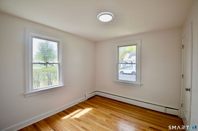 314 Knowlton Street, Stratford, CT 06615