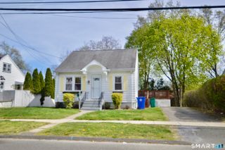 314 Knowlton Street, Stratford, CT 06615