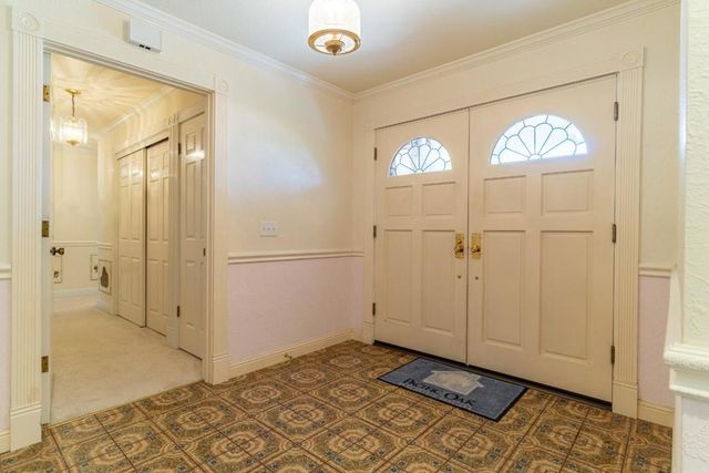 747 Ridgemark Drive, Hollister, CA 95023