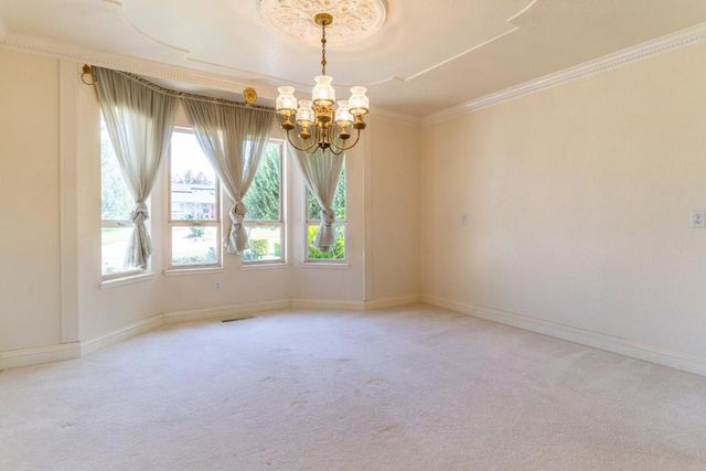 747 Ridgemark Drive, Hollister, CA 95023