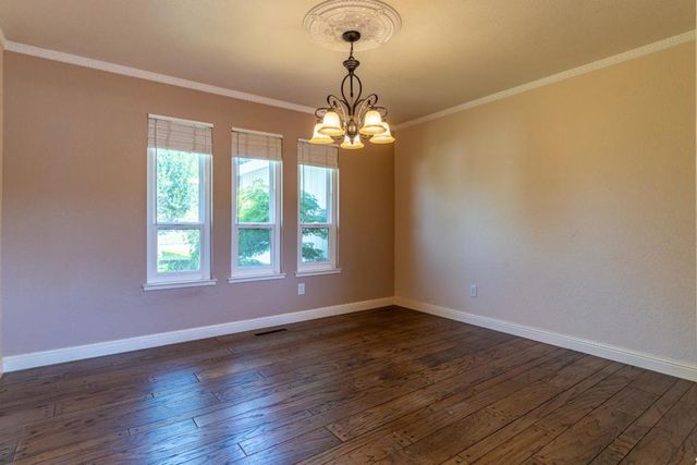 747 Ridgemark Drive, Hollister, CA 95023