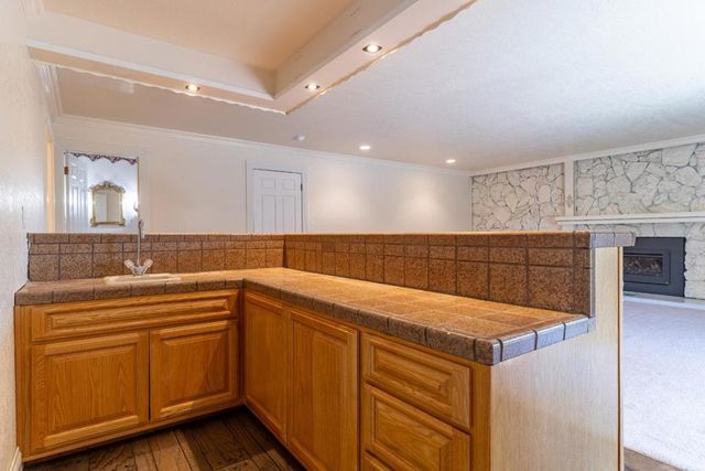 747 Ridgemark Drive, Hollister, CA 95023