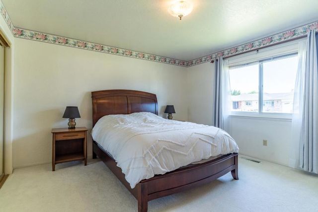 747 Ridgemark Drive, Hollister, CA 95023