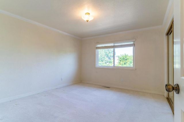 747 Ridgemark Drive, Hollister, CA 95023