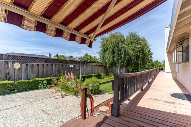 747 Ridgemark Drive, Hollister, CA 95023