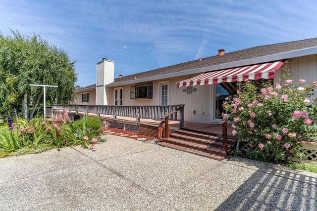 747 Ridgemark Drive, Hollister, CA 95023