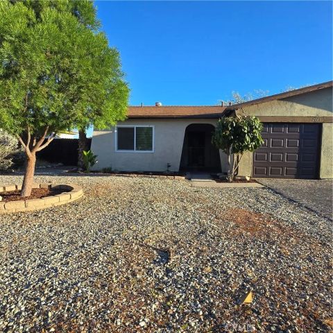 2046 Calle Diablo, Hemet, CA 92545