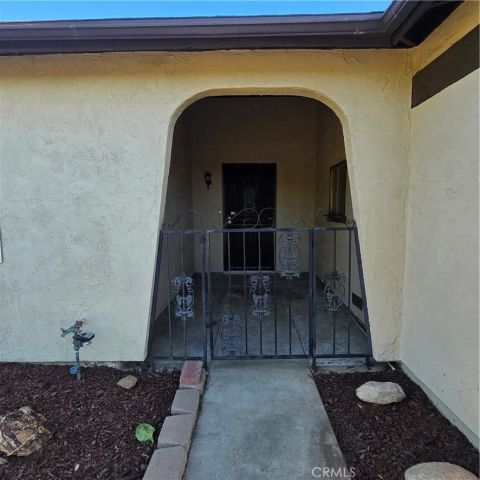 2046 Calle Diablo, Hemet, CA 92545