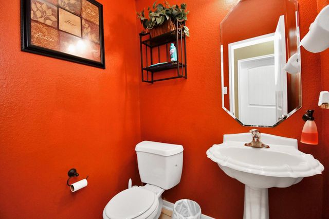 427 Heatherton Hill Drive, Rosenberg, TX 77469