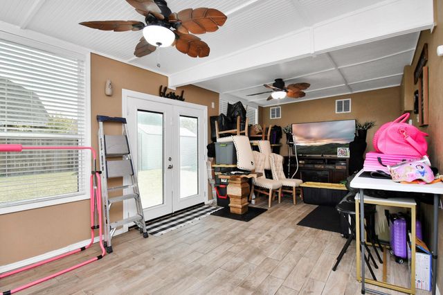 427 Heatherton Hill Drive, Rosenberg, TX 77469