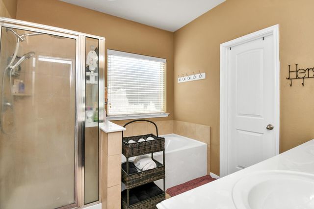 427 Heatherton Hill Drive, Rosenberg, TX 77469